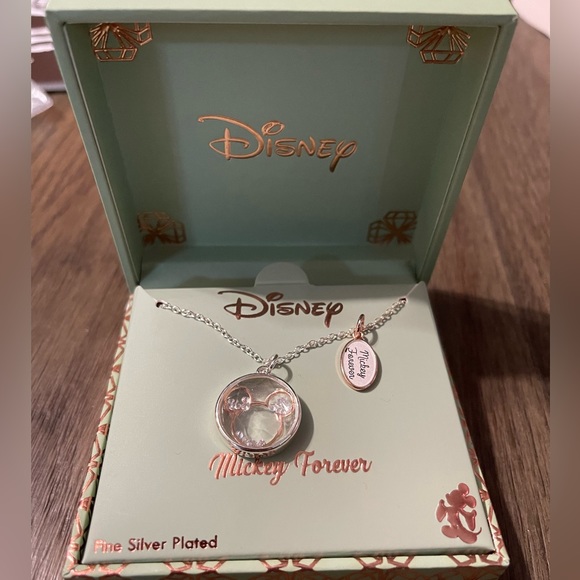 NIB Disney "Mickey Forever" 16 inch Necklace - Picture 1 of 9